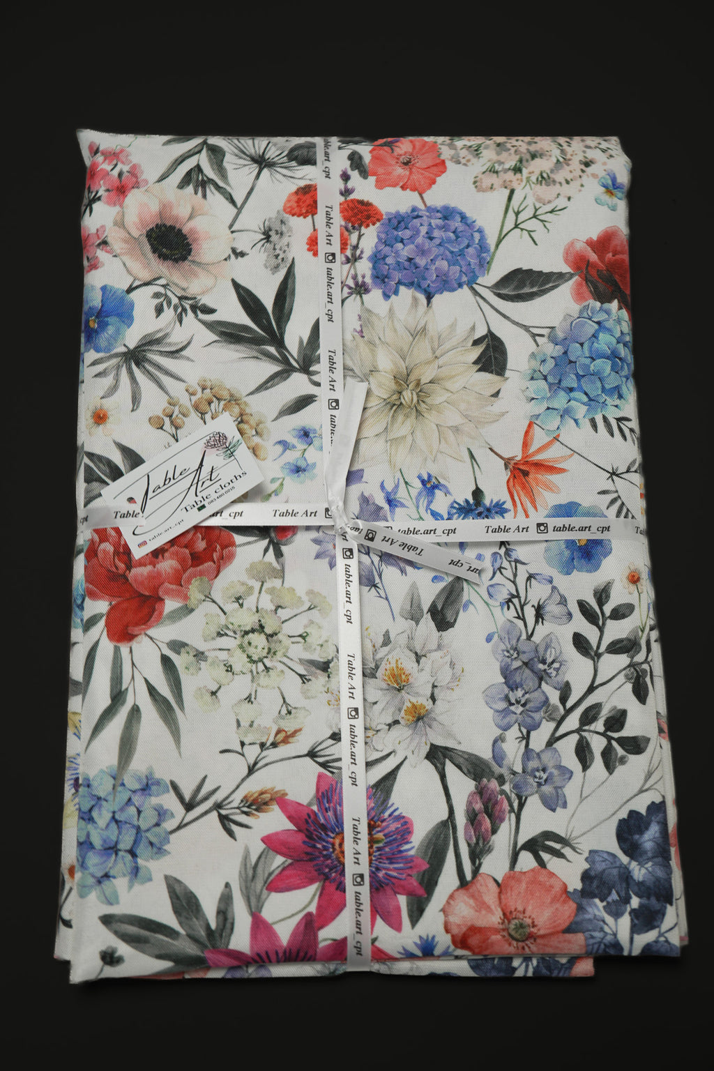 White multiple flowers