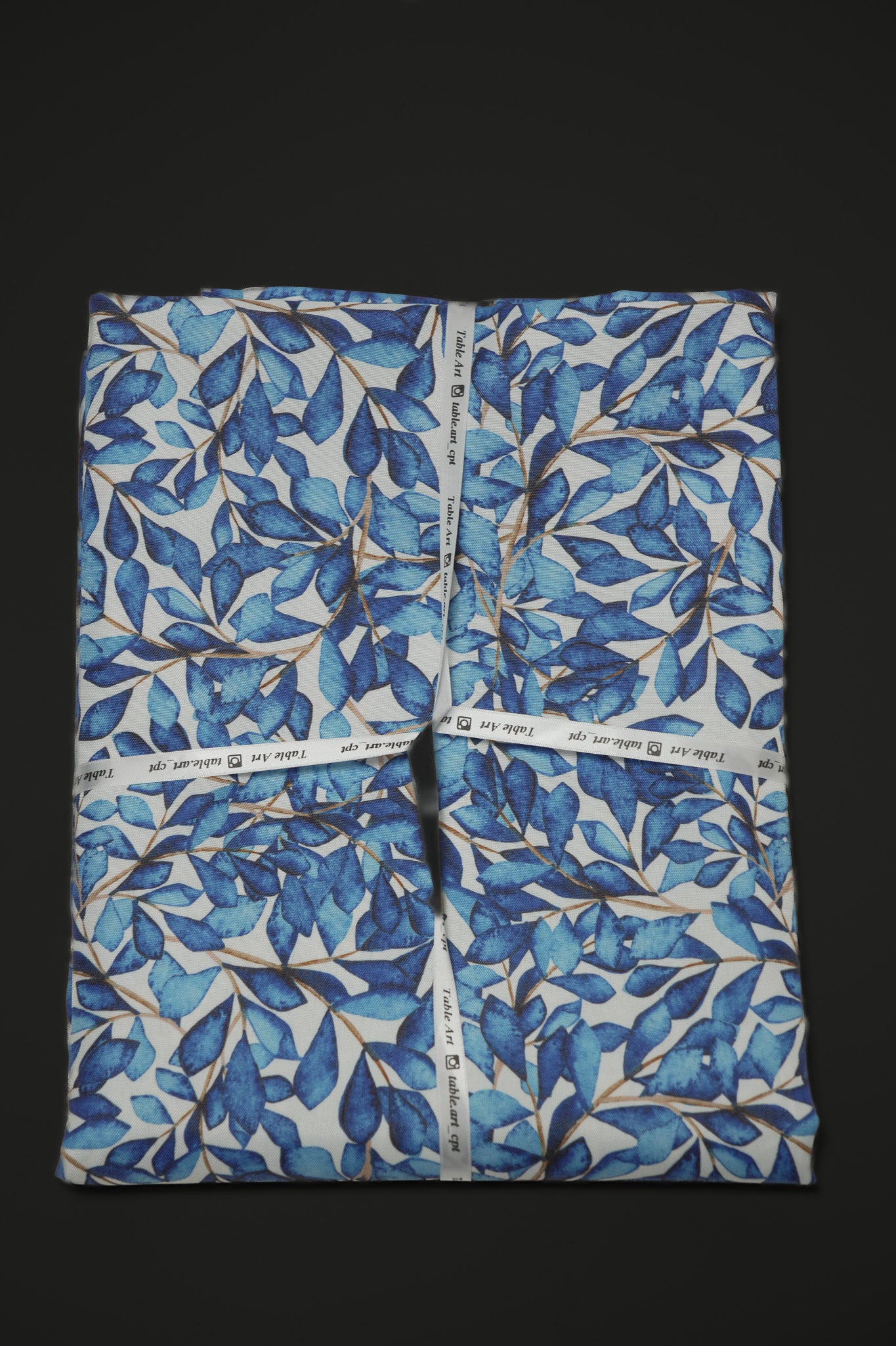 blue leaf
