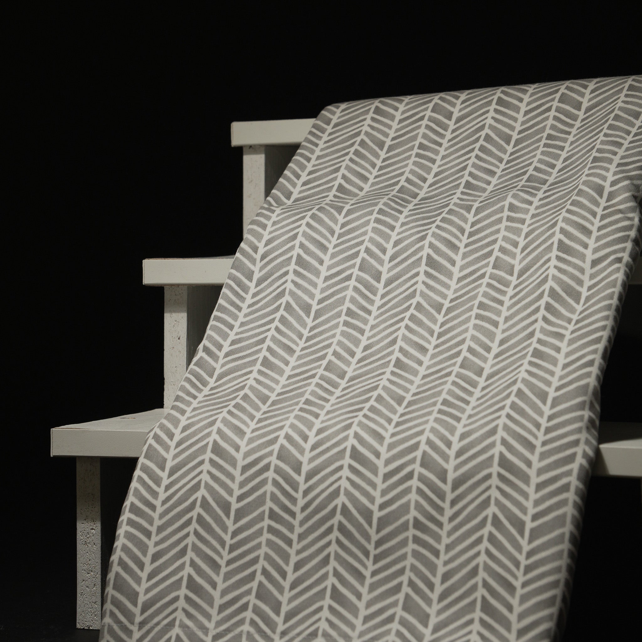 Grey chevron cotton – Table Art CPT