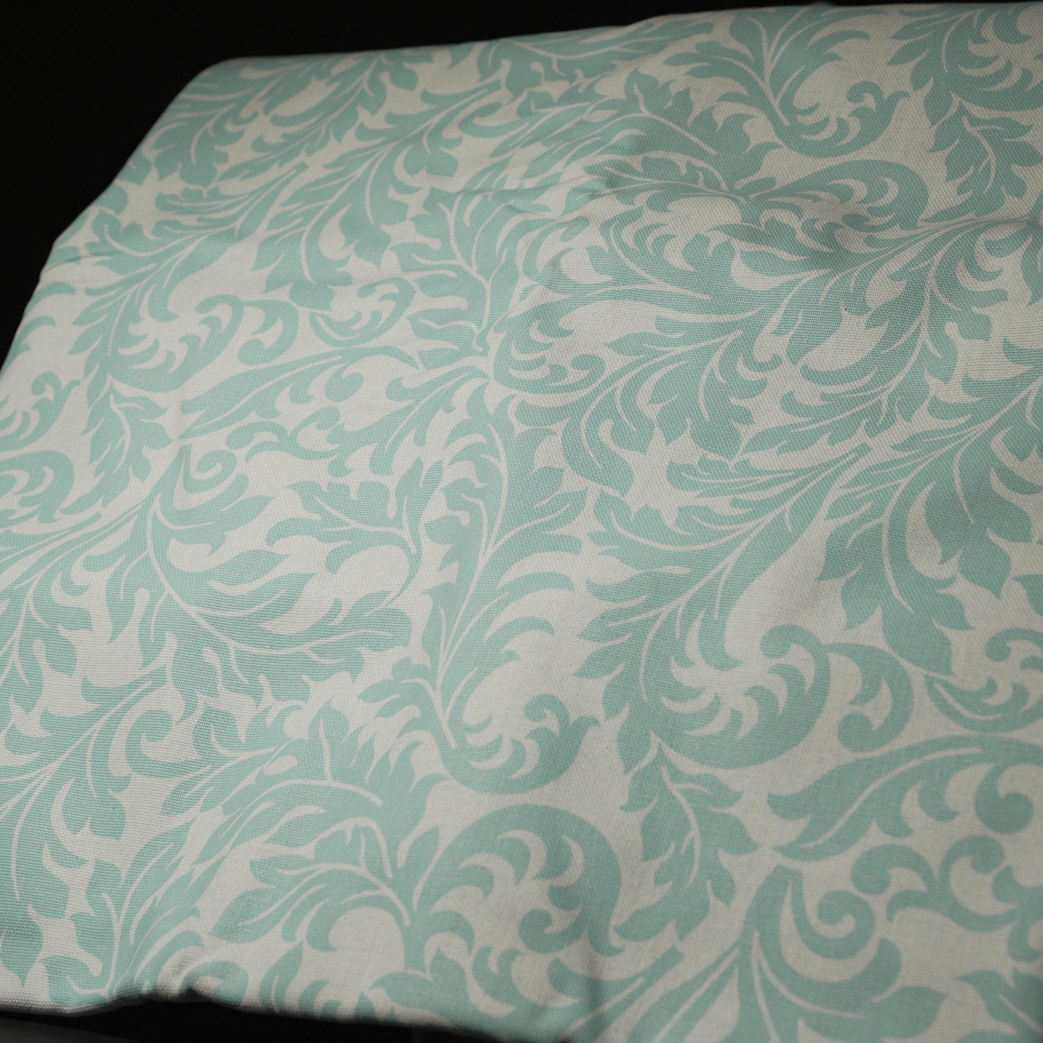 Powder blue/white retro